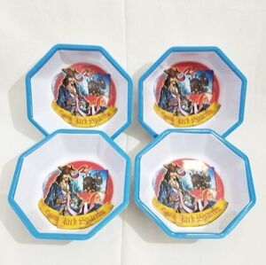 Pirates of the Caribbean Captain Jack Sparrow Octagonal Plastic Kid's Bowl, 4 pc